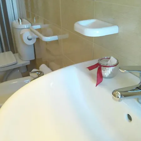 Casa Lanfranchi Bed & Breakfast 3*