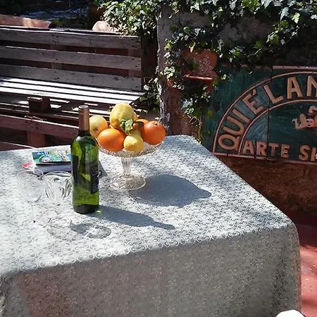 Casa Lanfranchi Bed and breakfast 3*