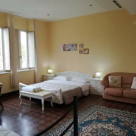 Casa Lanfranchi Bed and breakfast 3*