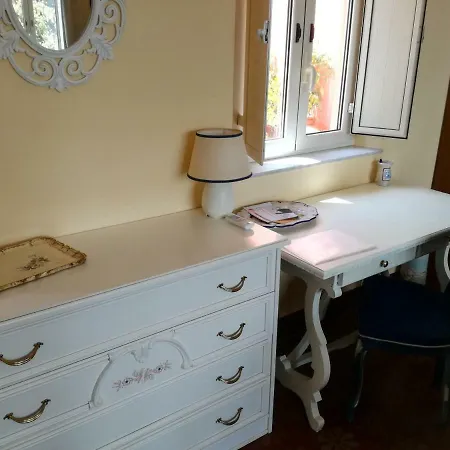Casa Lanfranchi Bed and Breakfast 3*